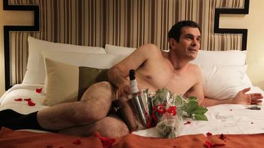 Modern Family 2x14