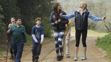 Modern Family 2x21