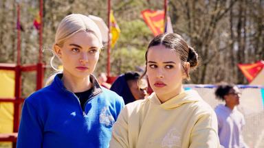 Legacies 3x1