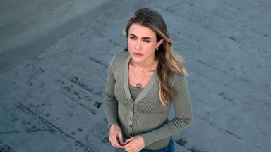 Manifest 4x18