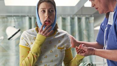 The Middle 7x17