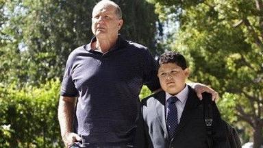 Modern Family 3x4