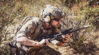 SEAL Team 3x8