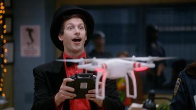 Brooklyn Nine-Nine 2x4