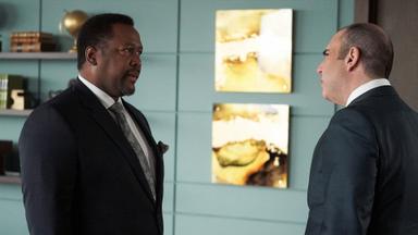 Suits: la clave del éxito 8x4
