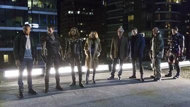 DC's Legends of Tomorrow 1x1