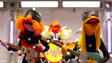 Los Muppets: Los Mayhem dan la nota 1x8