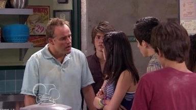 Los magos de Waverly Place 4x1