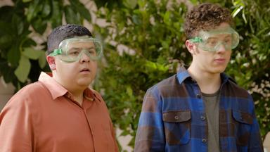 Modern Family 8x7