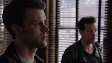 Chicago Fire 3x22