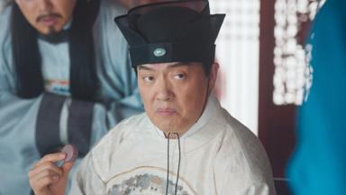 Bon appétit, majestad 1x6