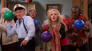 Liv y  Maddie 1x7