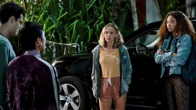 Sé lo que hicisteis el último verano 1x3