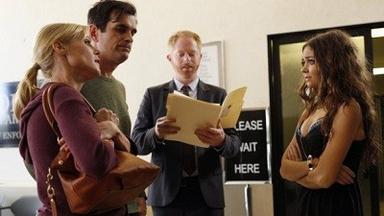 Modern Family 4x7