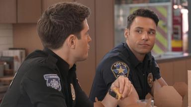 9-1-1: Lone Star 4x8