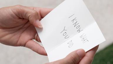 Sé lo que hicisteis el último verano 1x8