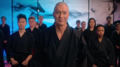 Cobra Kai 5x1