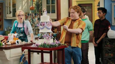 Liv y  Maddie 2x16