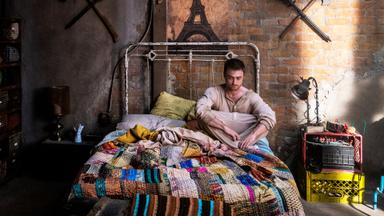 Miracle Workers 4x2