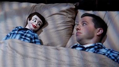 Dos hombres y medio 6x23