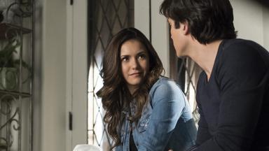 Crónicas vampíricas 6x19