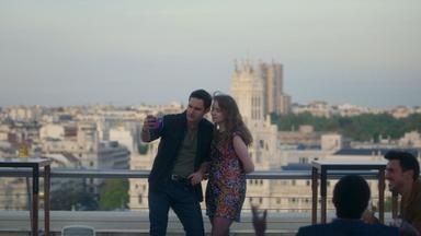 El regreso de la espía 1x5