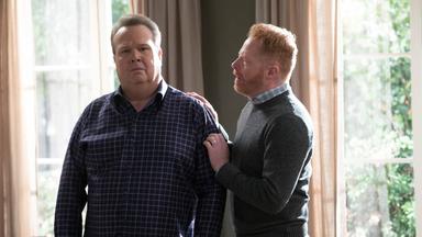 Modern Family 9x11