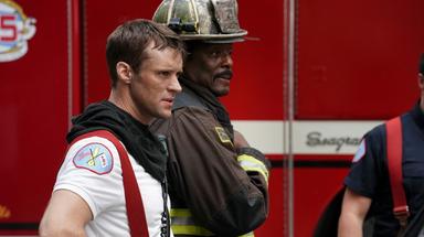 Chicago Fire 7x2