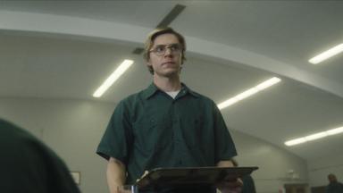 Monstruo: La historia de Jeffrey Dahmer 1x9