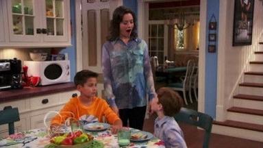 Liv y  Maddie 1x16