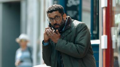 El misterio de Cemetery Road 1x2