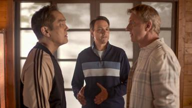 Cobra Kai 6x1