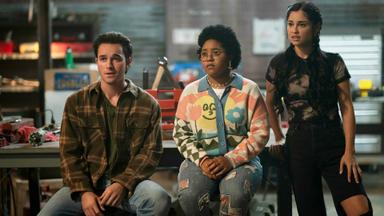 Stargirl 3x2
