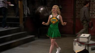 Liv y  Maddie 3x3
