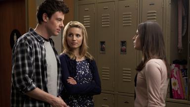 Glee 2x17