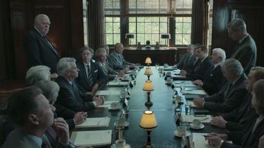 The Crown 5x8