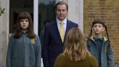 El pueblo de los malditos 1x7