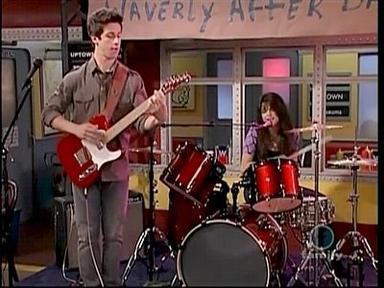 Los magos de Waverly Place 2x11