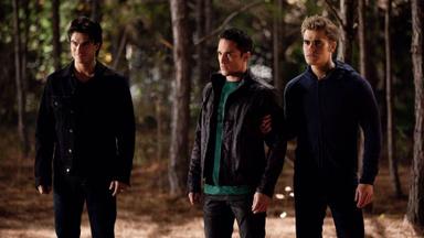 Crónicas vampíricas 2x13