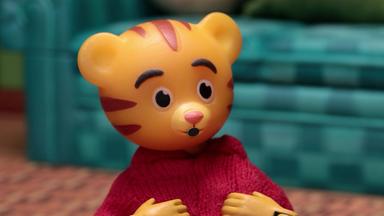 Robot Chicken 9x4
