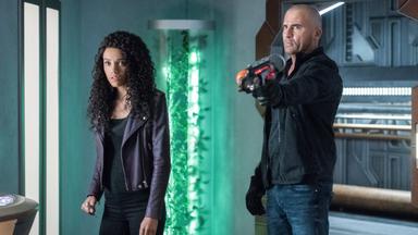 DC's Legends of Tomorrow 3x15