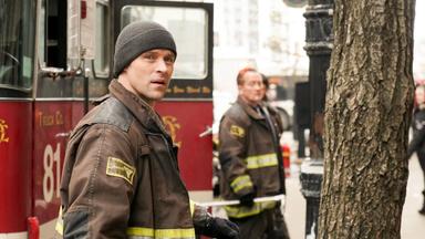 Chicago Fire 7x12