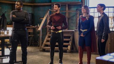 Supergirl 6x8
