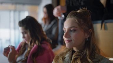 Las alas de la ambición 1x1