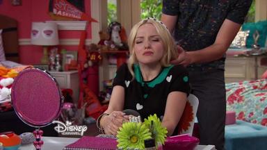 Liv y  Maddie 3x7