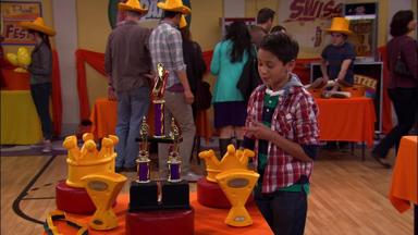 Liv y  Maddie 2x1