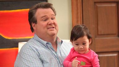 Modern Family 2x8
