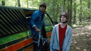 Al otro lado del instituto 1x2