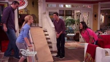 Liv y  Maddie 1x21