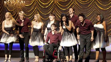 Glee 2x9